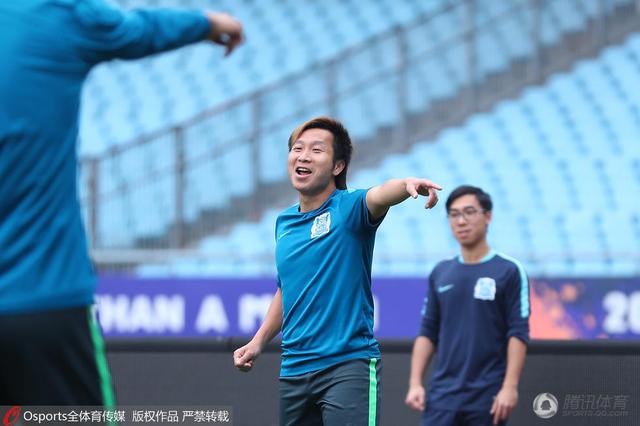 英媒footballtransfers的独家报道，阿森纳不会再继续尝试引进奥斯梅恩，而切尔西会继续尝试引进奥斯梅恩。